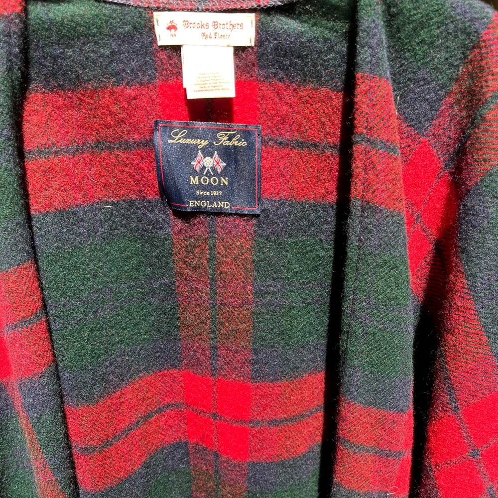 Vintage Brooks Brothers Women’s Wool Shawl in Red/Navy/Green Plaid